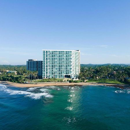 Hasara Oceanfront Apartments Galle Exteriör bild