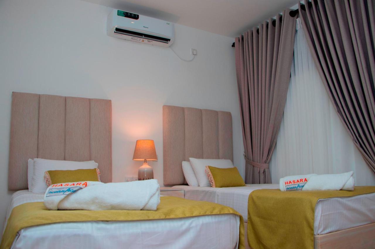 Hasara Oceanfront Apartments Galle Exteriör bild